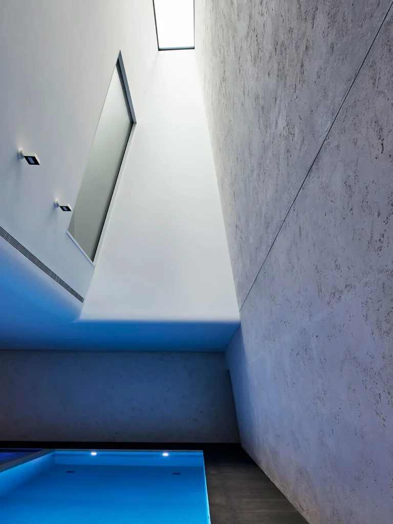 PTA London House 4
