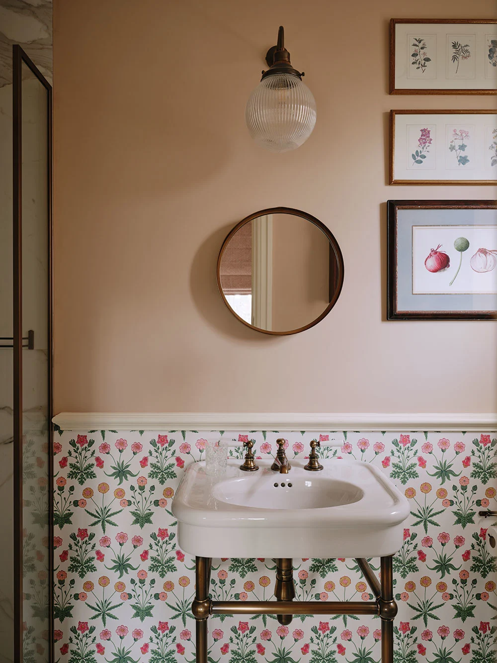 LZ architectural detail with emphasis on form and function by Powell Tuck Associates